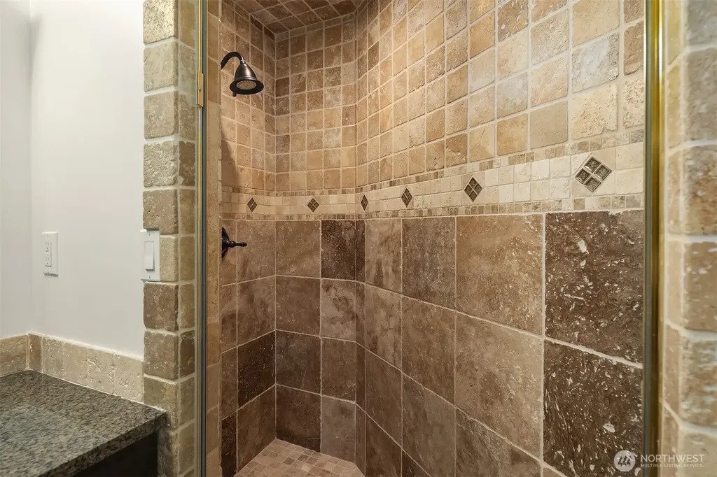 2205 NE 28th Street Renton WA 98056