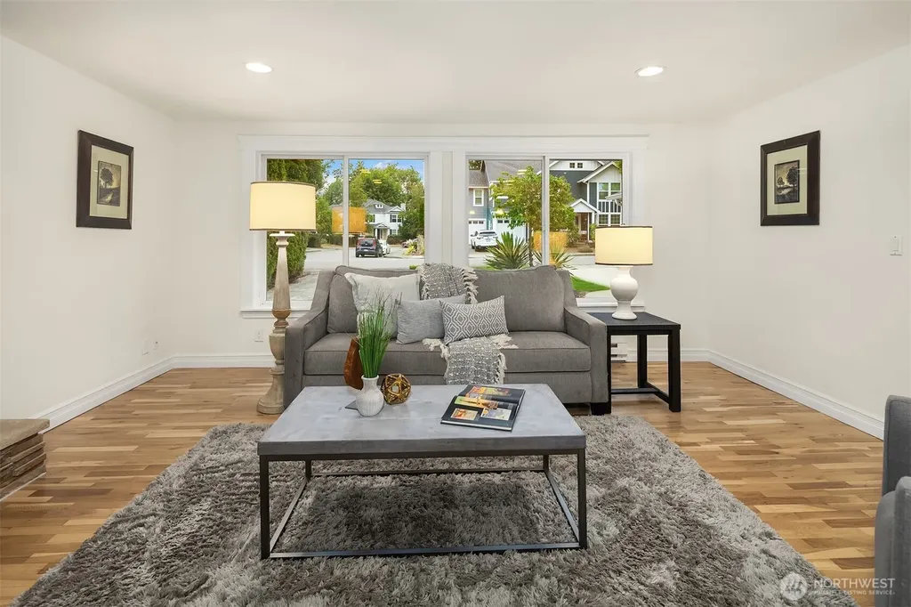 2205 NE 28th Street Renton WA 98056