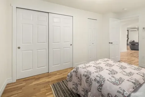 2205 NE 28th Street Renton WA 98056