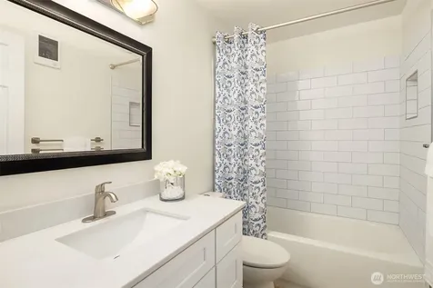 2205 NE 28th Street Renton WA 98056