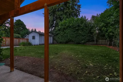 2205 NE 28th Street Renton WA 98056
