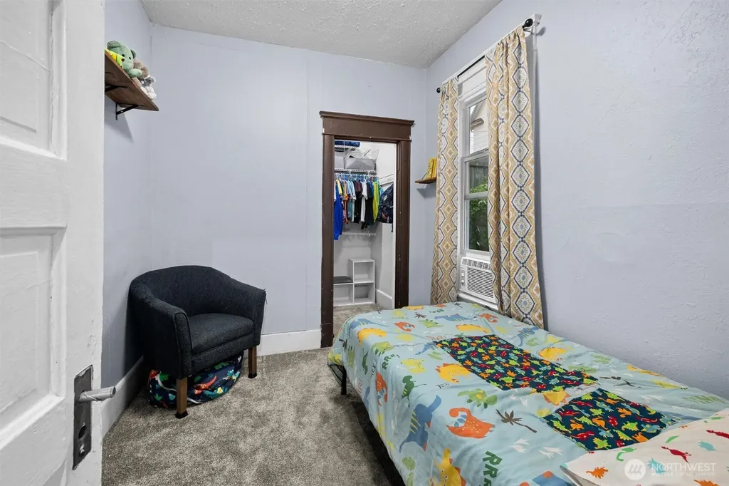 3425 Hoyt Avenue Everett WA 98201