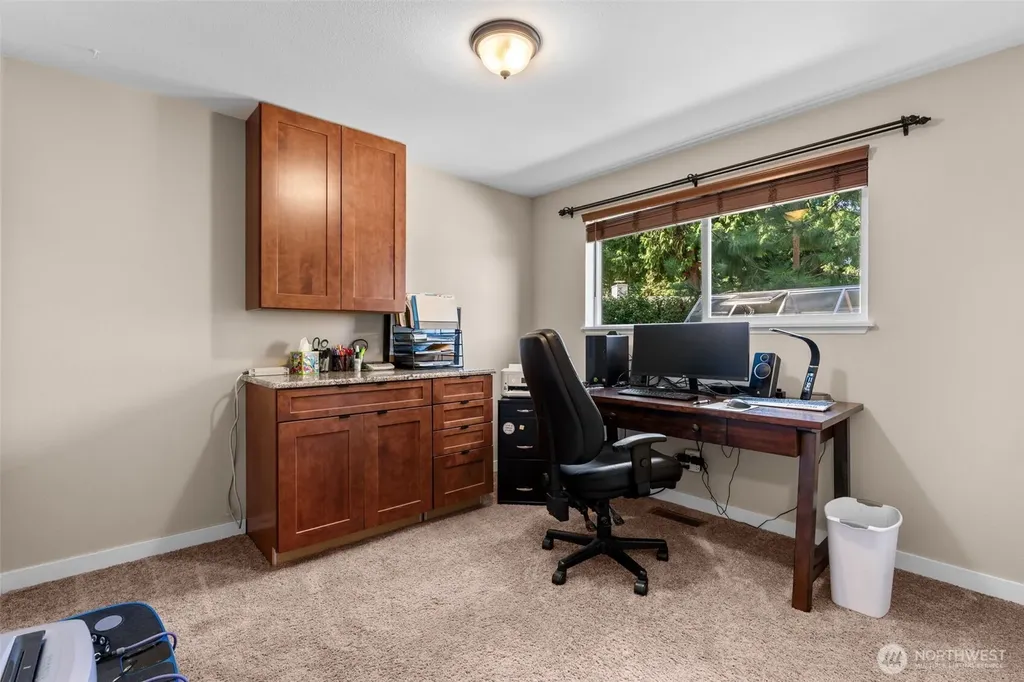 4935 Glendale Court SE Olympia WA 98501