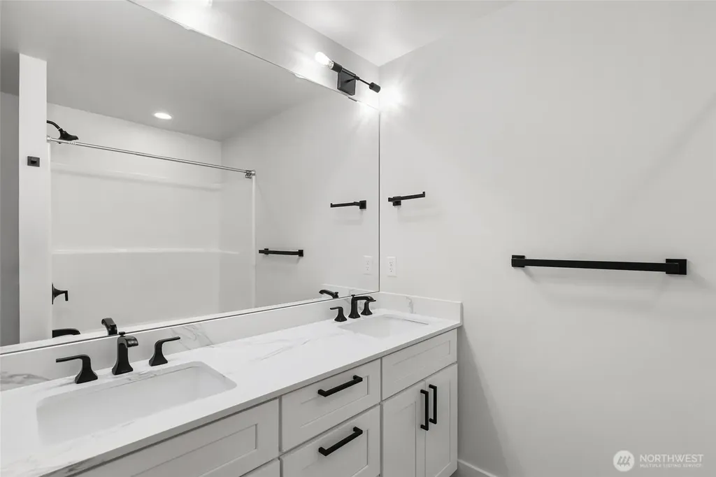 303 S 302nd Place Federal Way WA 98003