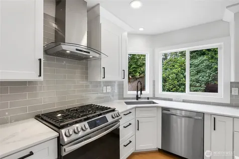 303 S 302nd Place Federal Way WA 98003