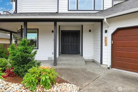 303 S 302nd Place Federal Way WA 98003