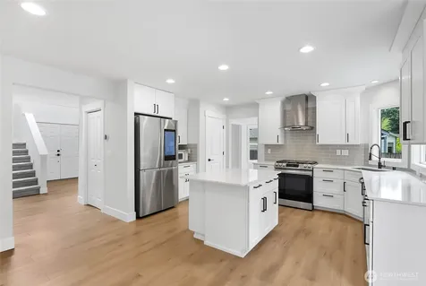 303 S 302nd Place Federal Way WA 98003
