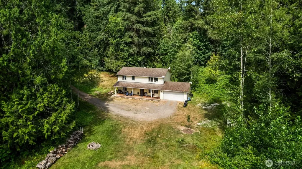 911 E Dawn Drive Allyn WA 98524