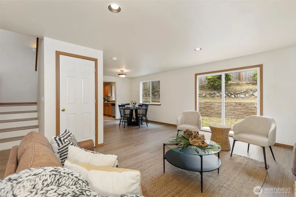 4557 NW Knute Anderson Road Silverdale WA 98383