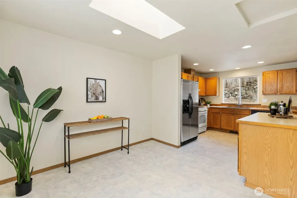 4557 NW Knute Anderson Road Silverdale WA 98383