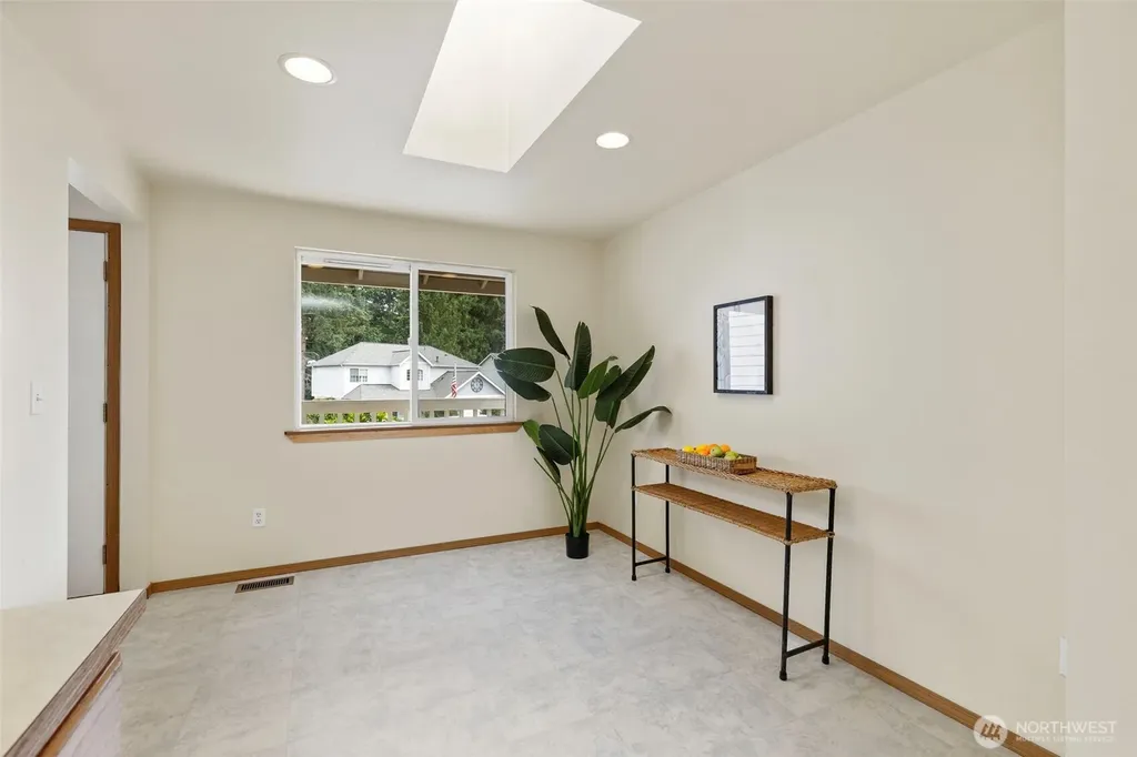 4557 NW Knute Anderson Road Silverdale WA 98383