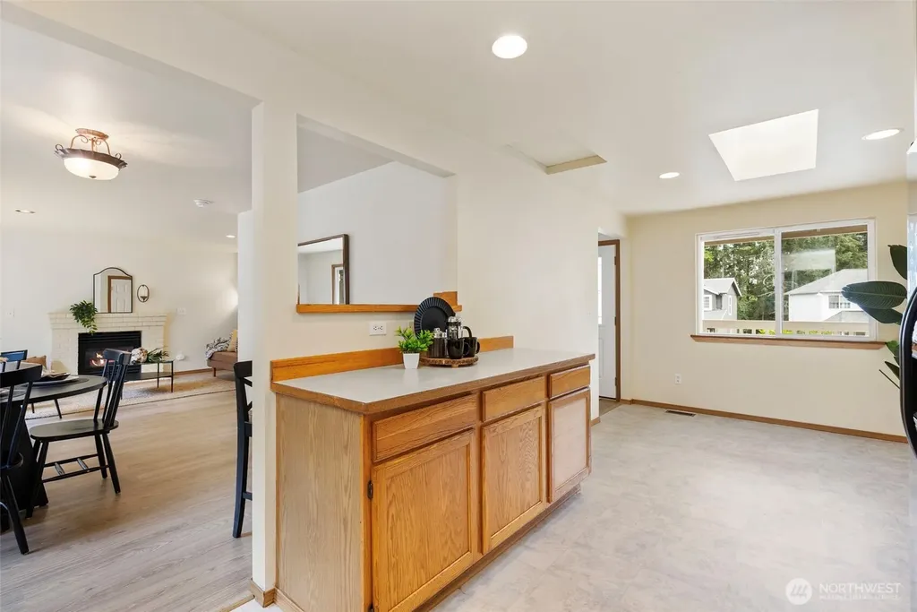 4557 NW Knute Anderson Road Silverdale WA 98383