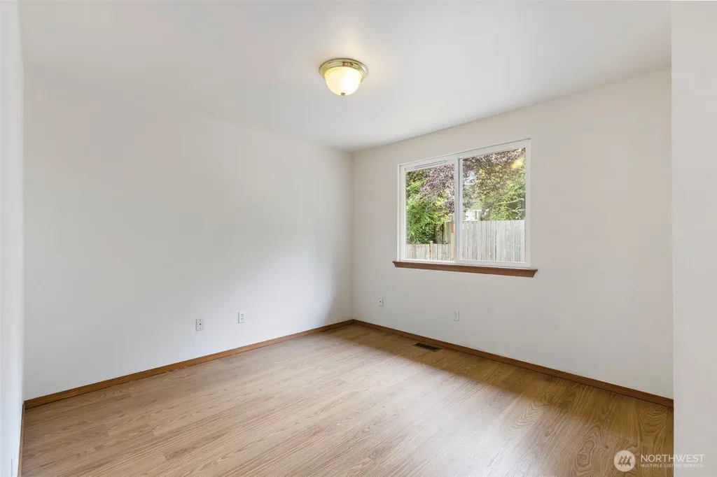 4557 NW Knute Anderson Road Silverdale WA 98383