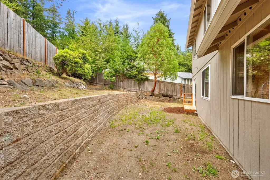 4557 NW Knute Anderson Road Silverdale WA 98383