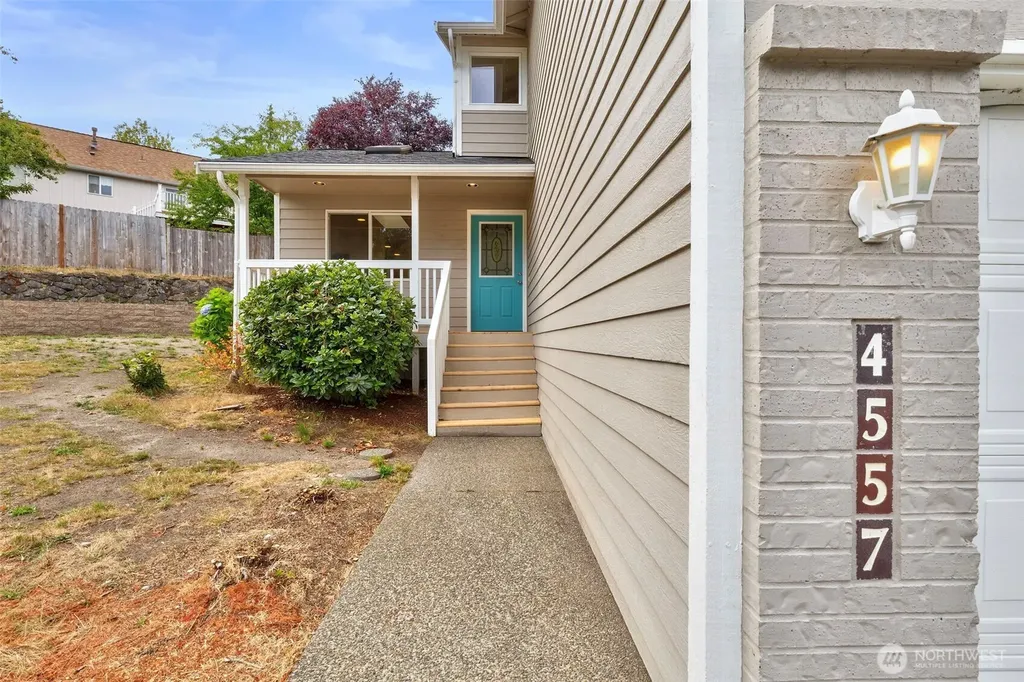 4557 NW Knute Anderson Road Silverdale WA 98383