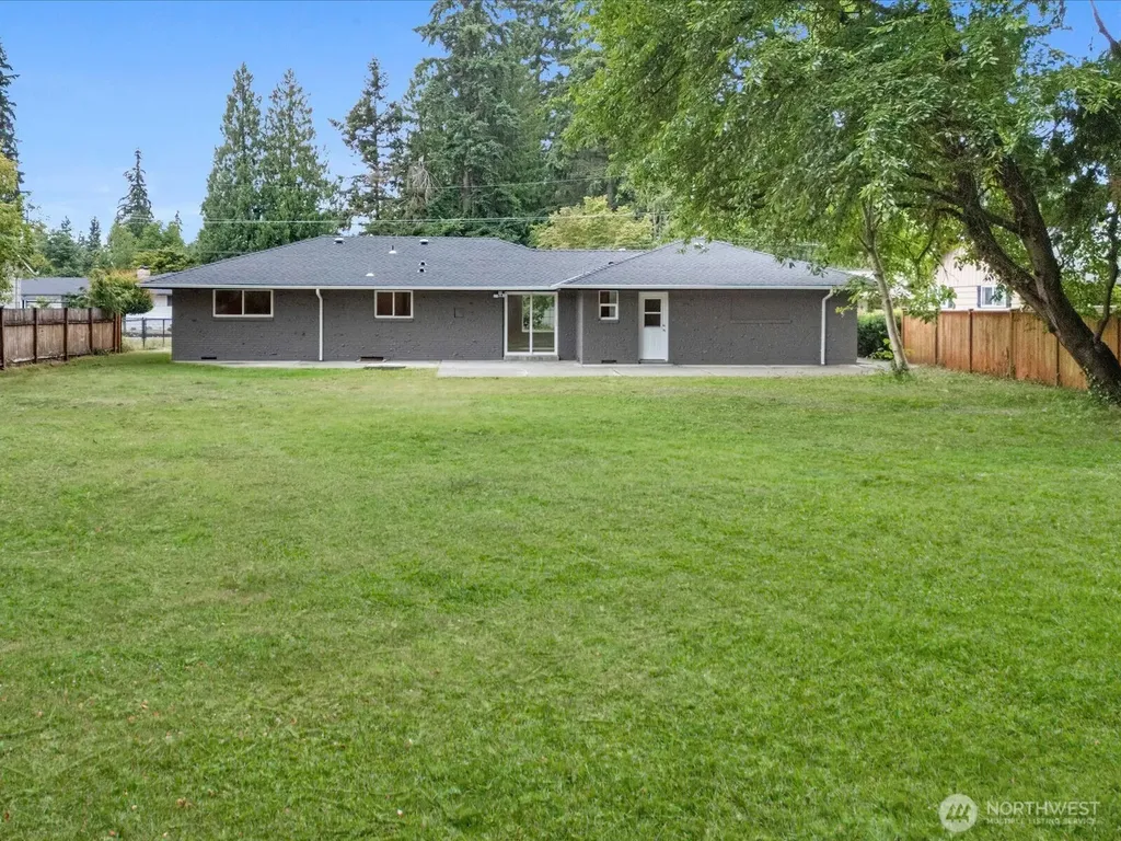 5724 78th Place NE Marysville WA 98270