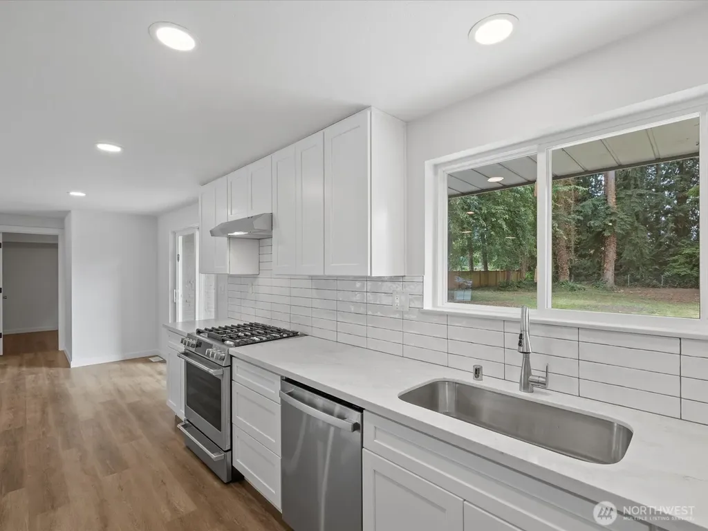 5724 78th Place NE Marysville WA 98270