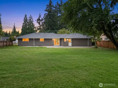 5724 78th Place NE Marysville WA 98270