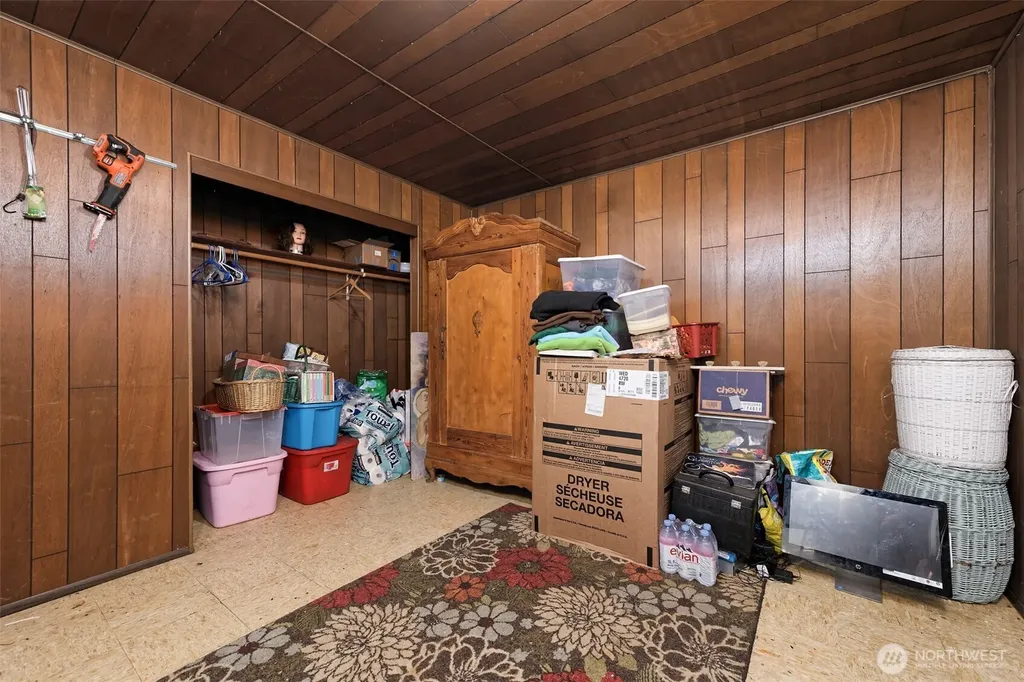 71 E Leisure Lane Grapeview WA 98546