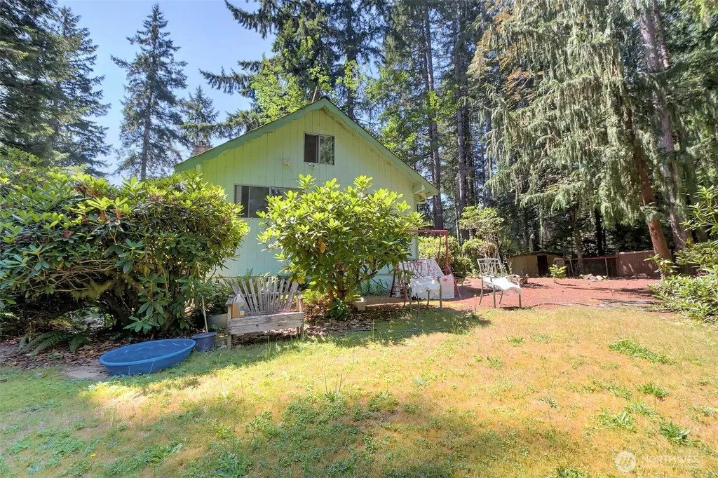71 E Leisure Lane Grapeview WA 98546