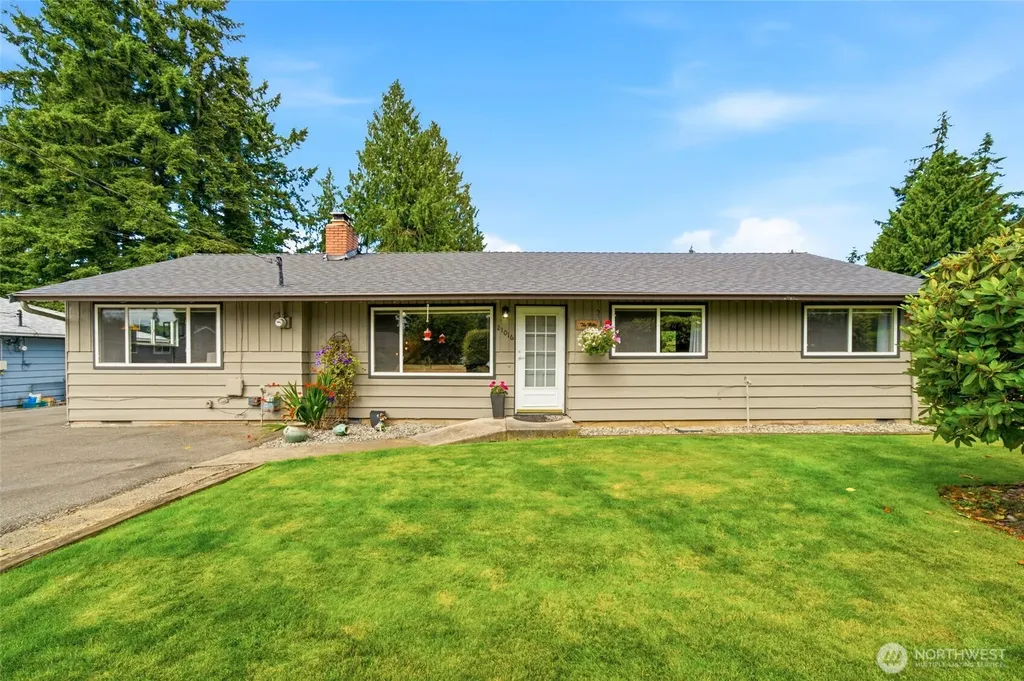 21016 78th Avenue W Edmonds WA 98026