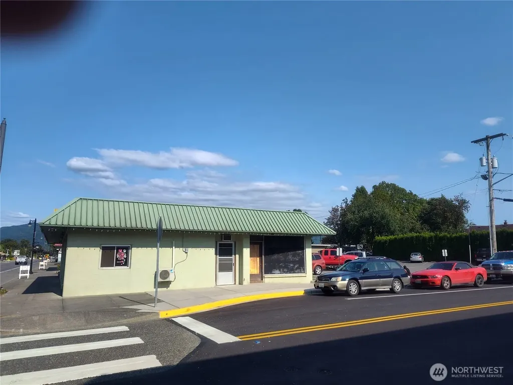 123 W Main Street Everson WA 98248