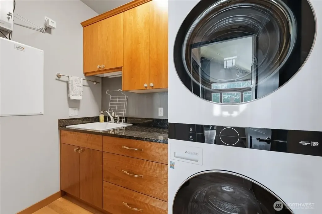 15 Helios Hills Lane Manson WA 98831