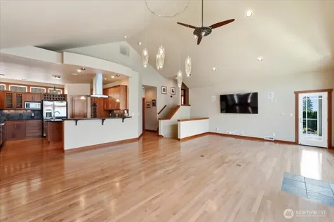 15 Helios Hills Lane Manson WA 98831