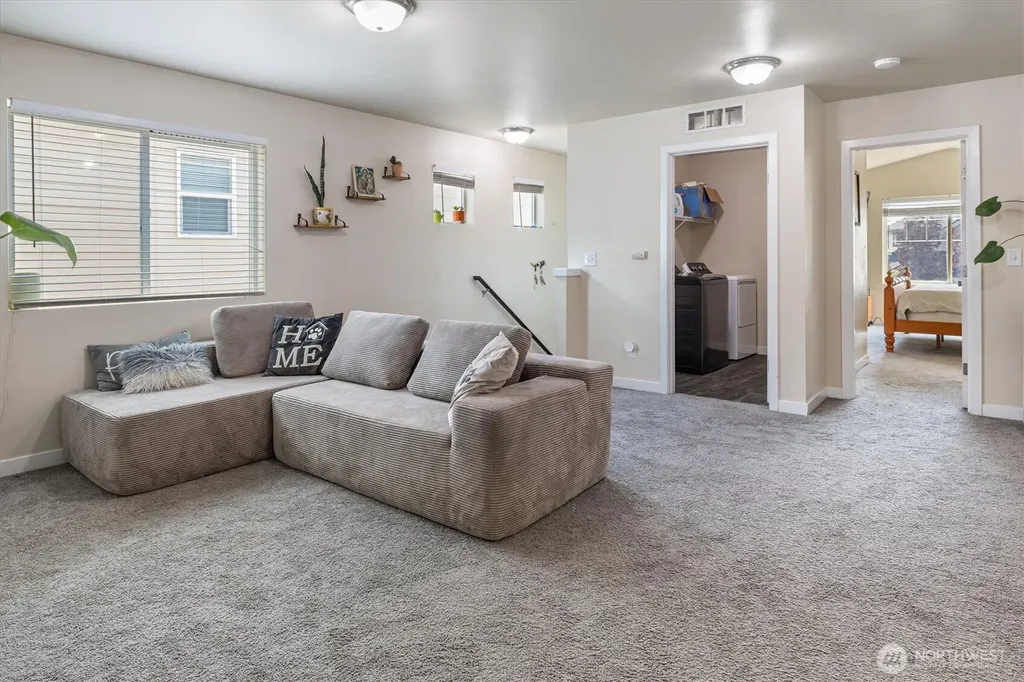 11523 175th Street E Puyallup WA 98374