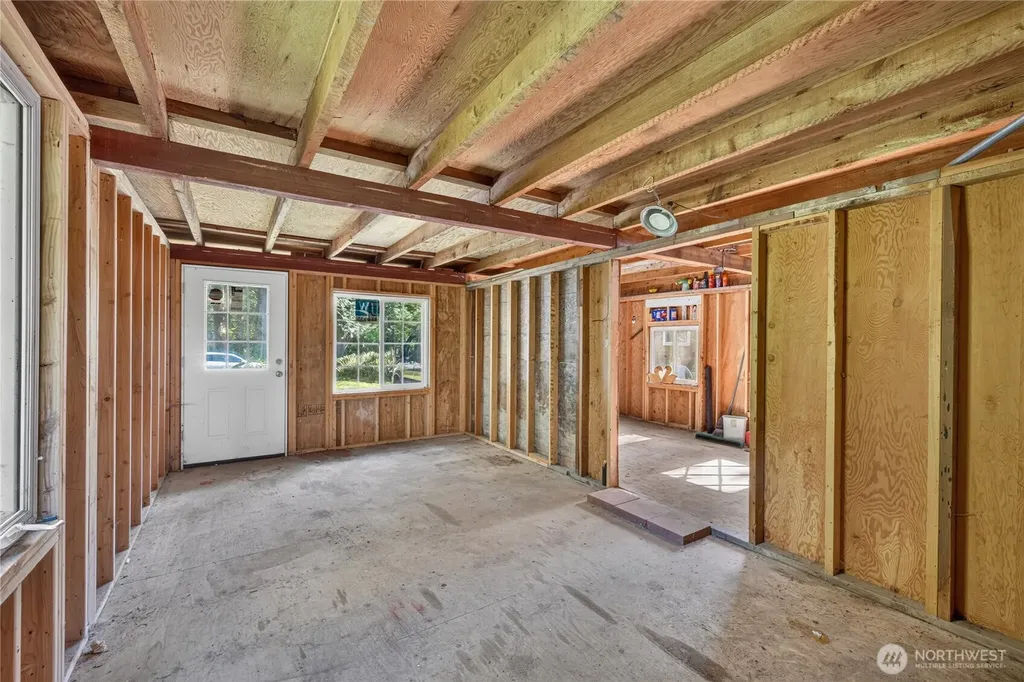 30710 223rd Avenue NE Arlington WA 98223