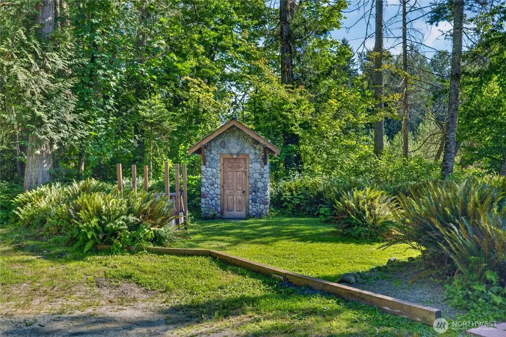 30710 223rd Avenue NE Arlington WA 98223