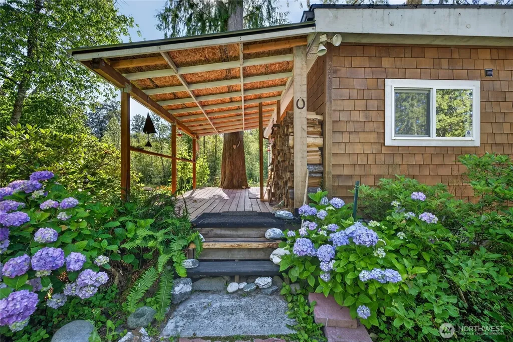 30710 223rd Avenue NE Arlington WA 98223