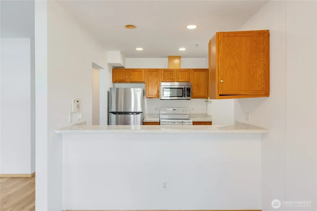 15815 Admiralty Way Lynnwood WA 98087