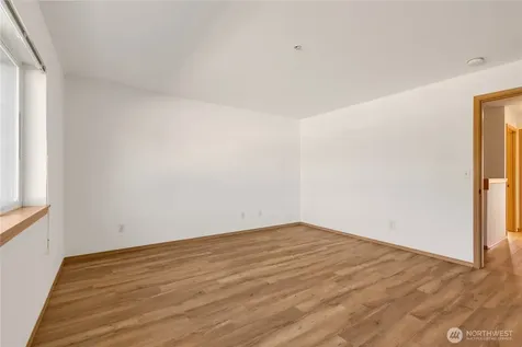 15815 Admiralty Way Lynnwood WA 98087