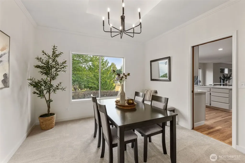 11715 SE 61st Place Bellevue WA 98006