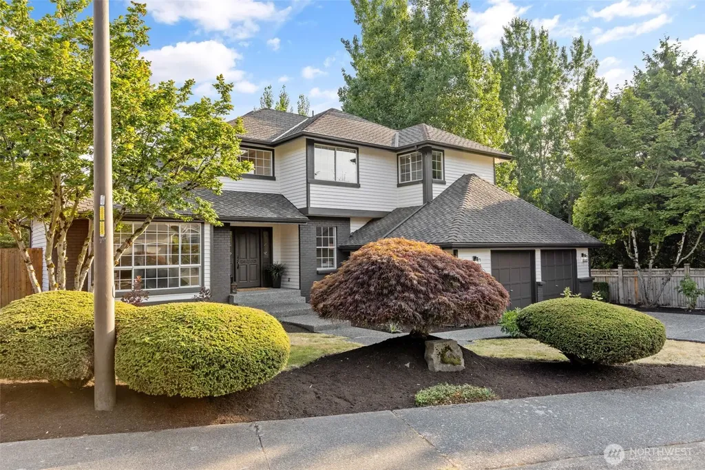 11715 SE 61st Place Bellevue WA 98006