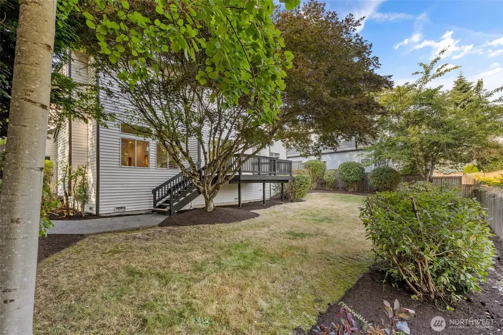 11715 SE 61st Place Bellevue WA 98006