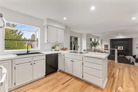 11715 SE 61st Place Bellevue WA 98006