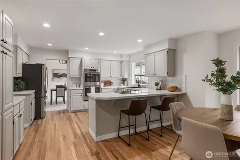 11715 SE 61st Place Bellevue WA 98006