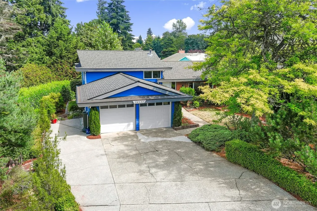26432 Somerset Lane Kent WA 98032