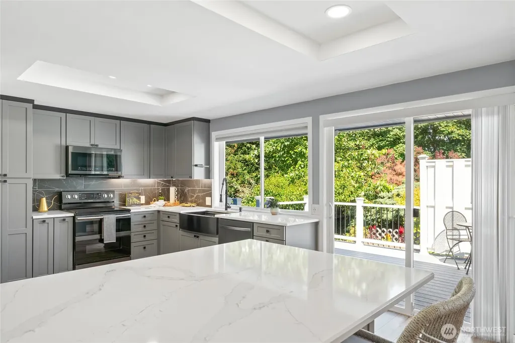 26432 Somerset Lane Kent WA 98032