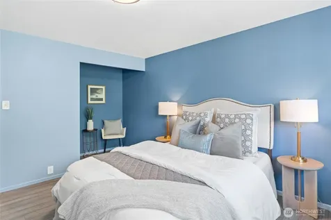 26432 Somerset Lane Kent WA 98032