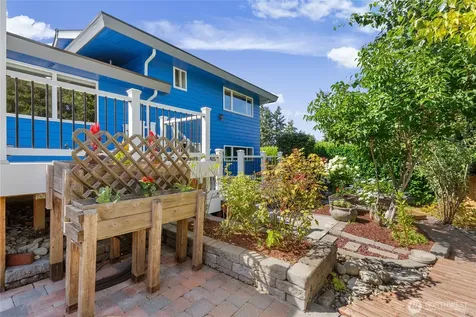 26432 Somerset Lane Kent WA 98032