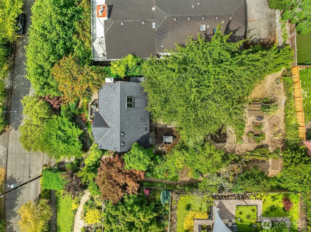 4920 51st Avenue S Seattle WA 98118