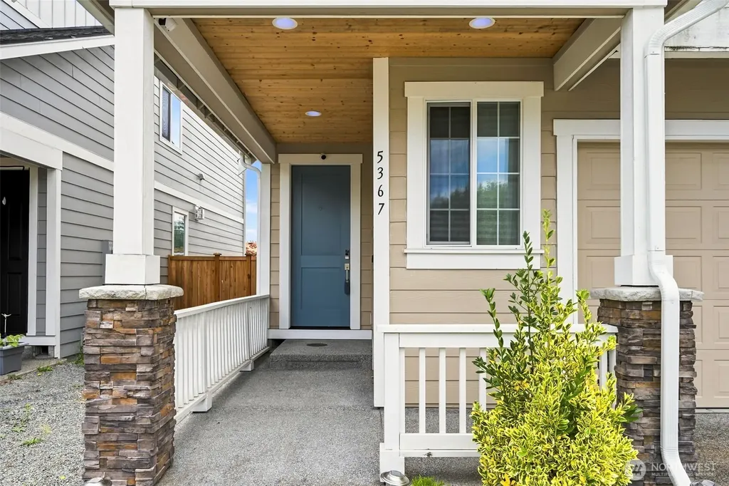 5367 50th Loop SE Lacey WA 98503
