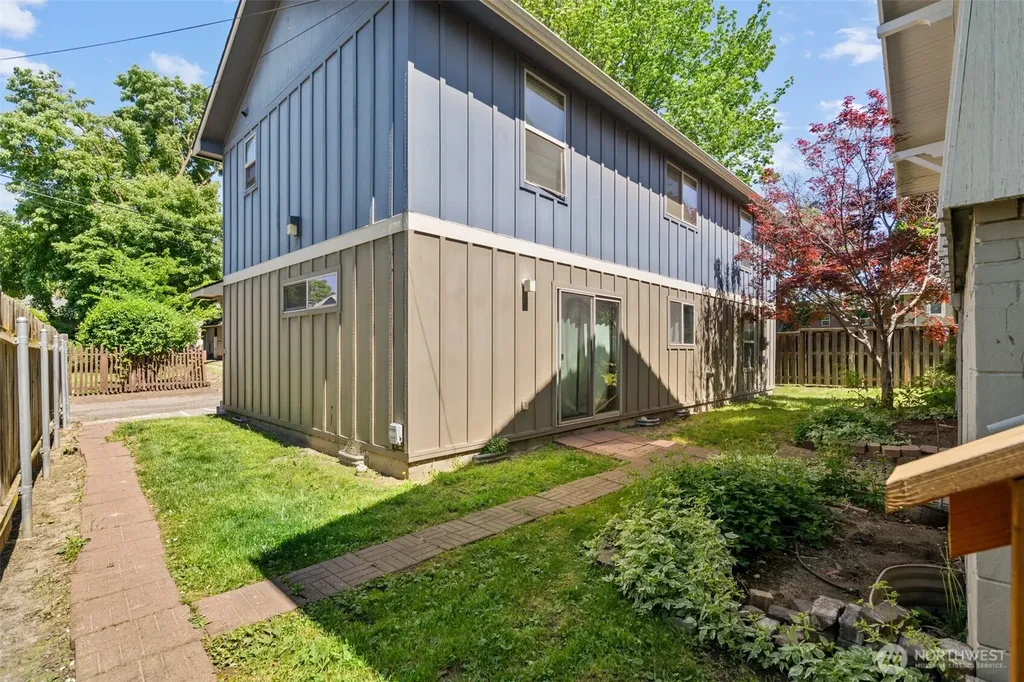 1035 Isaacs Avenue Walla Walla WA 99362