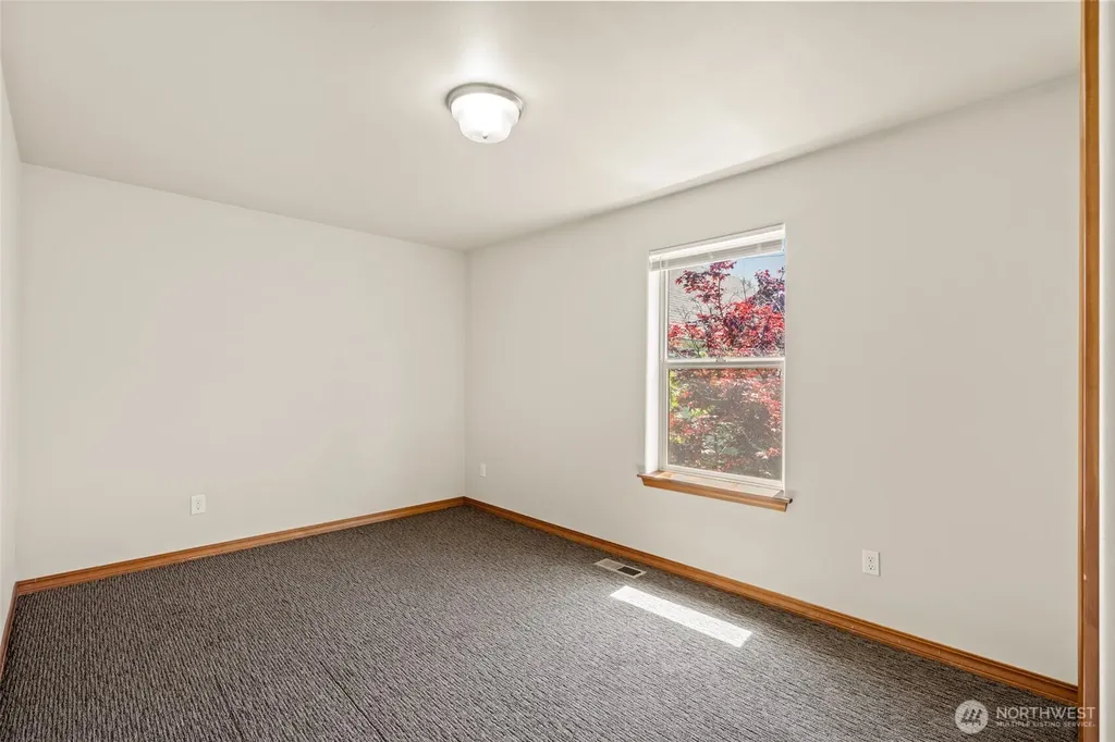 1035 Isaacs Avenue Walla Walla WA 99362