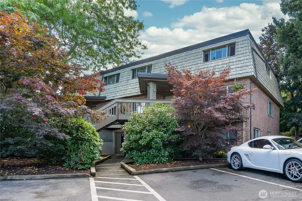 3834 175th Avenue NE Redmond WA 98052
