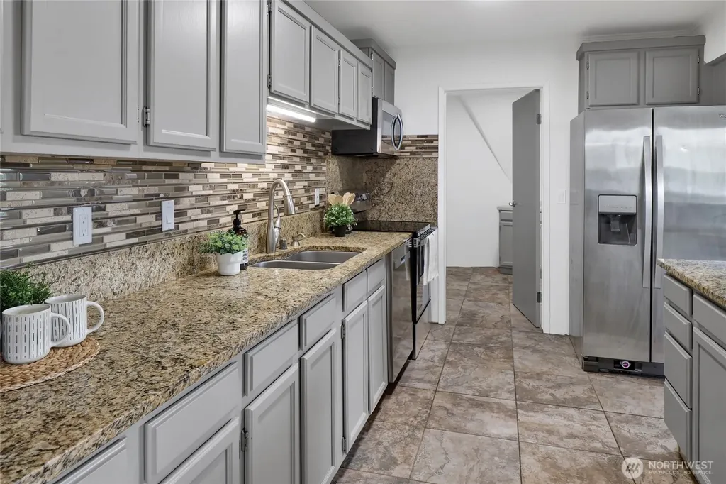 4246 James Street Bellingham WA 98226