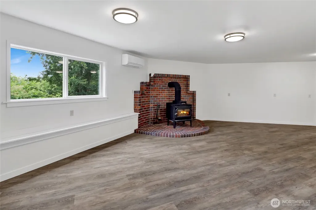 4246 James Street Bellingham WA 98226